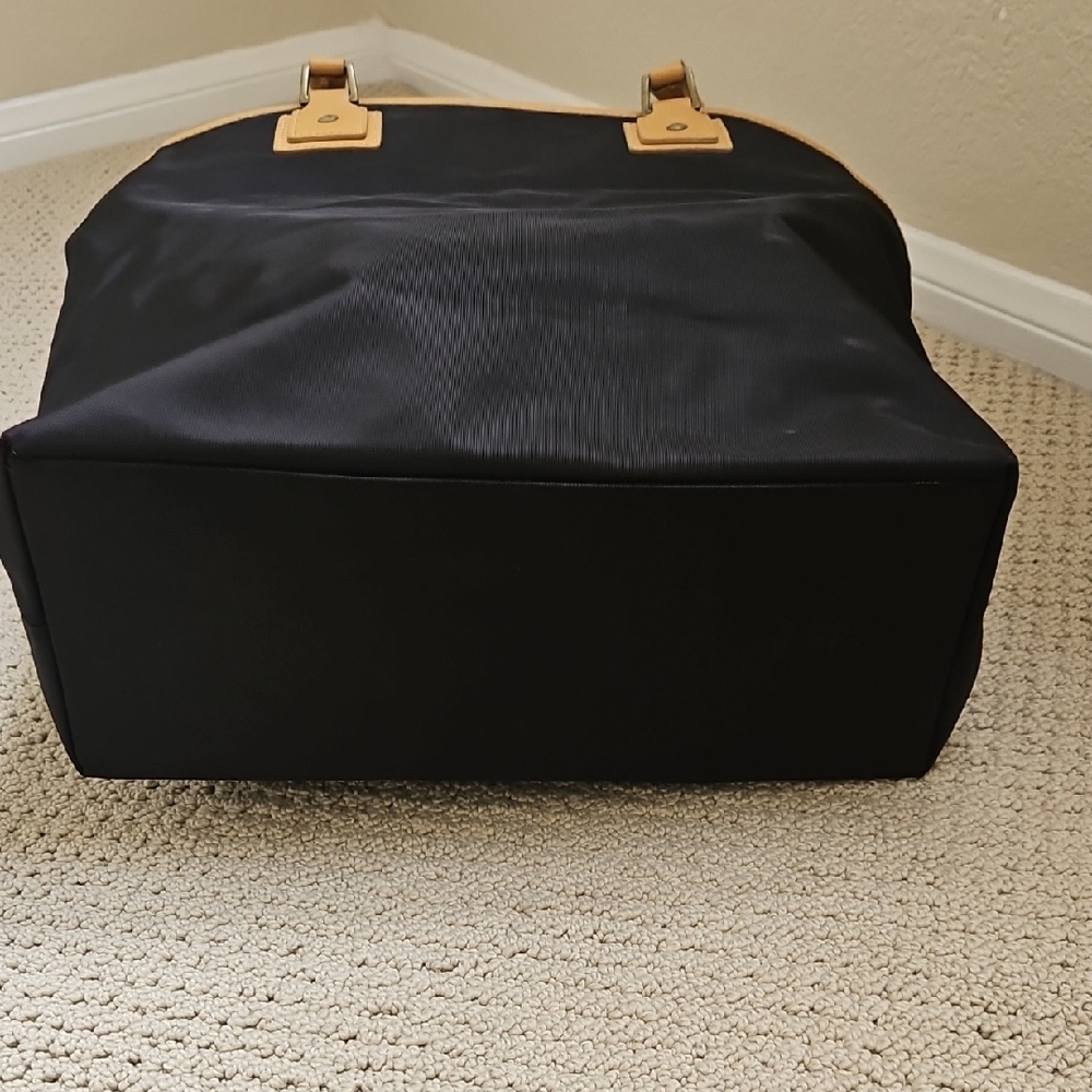 Hartmann Black and Tan Women's Tote Bag - Picture 4 of 6